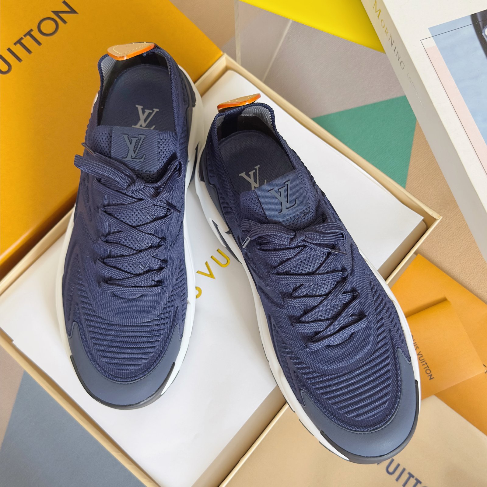 louis vuitton runner tatic sneakers zwart