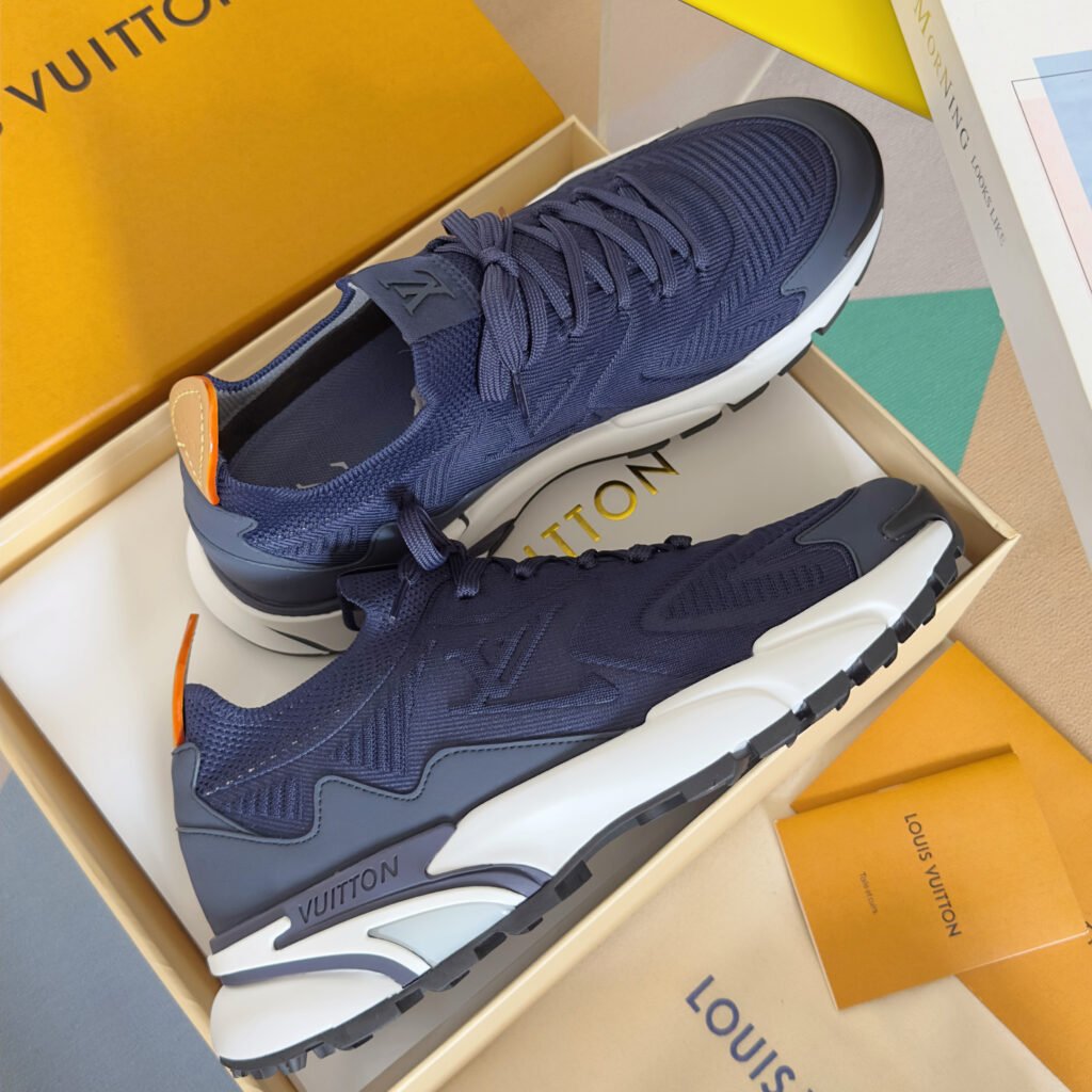 louis vuitton runner tatic sneakers zwart