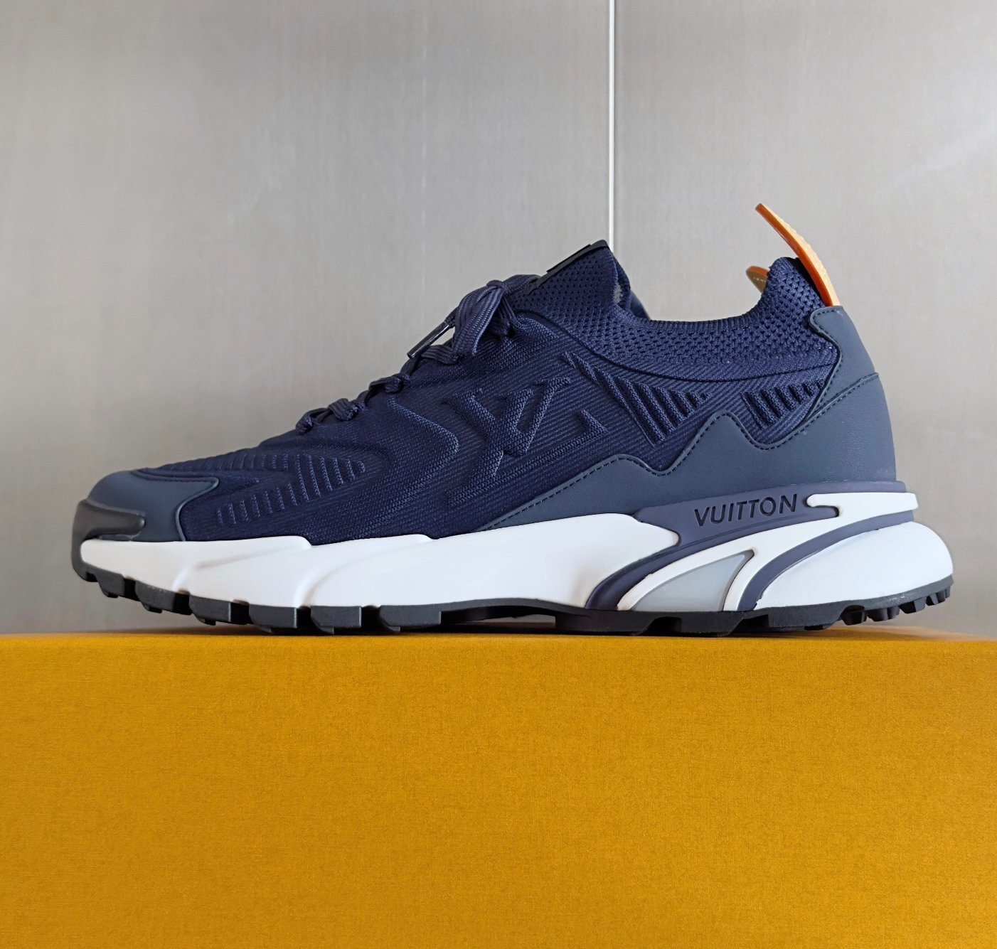 louis vuitton runner tatic sneakers zwart