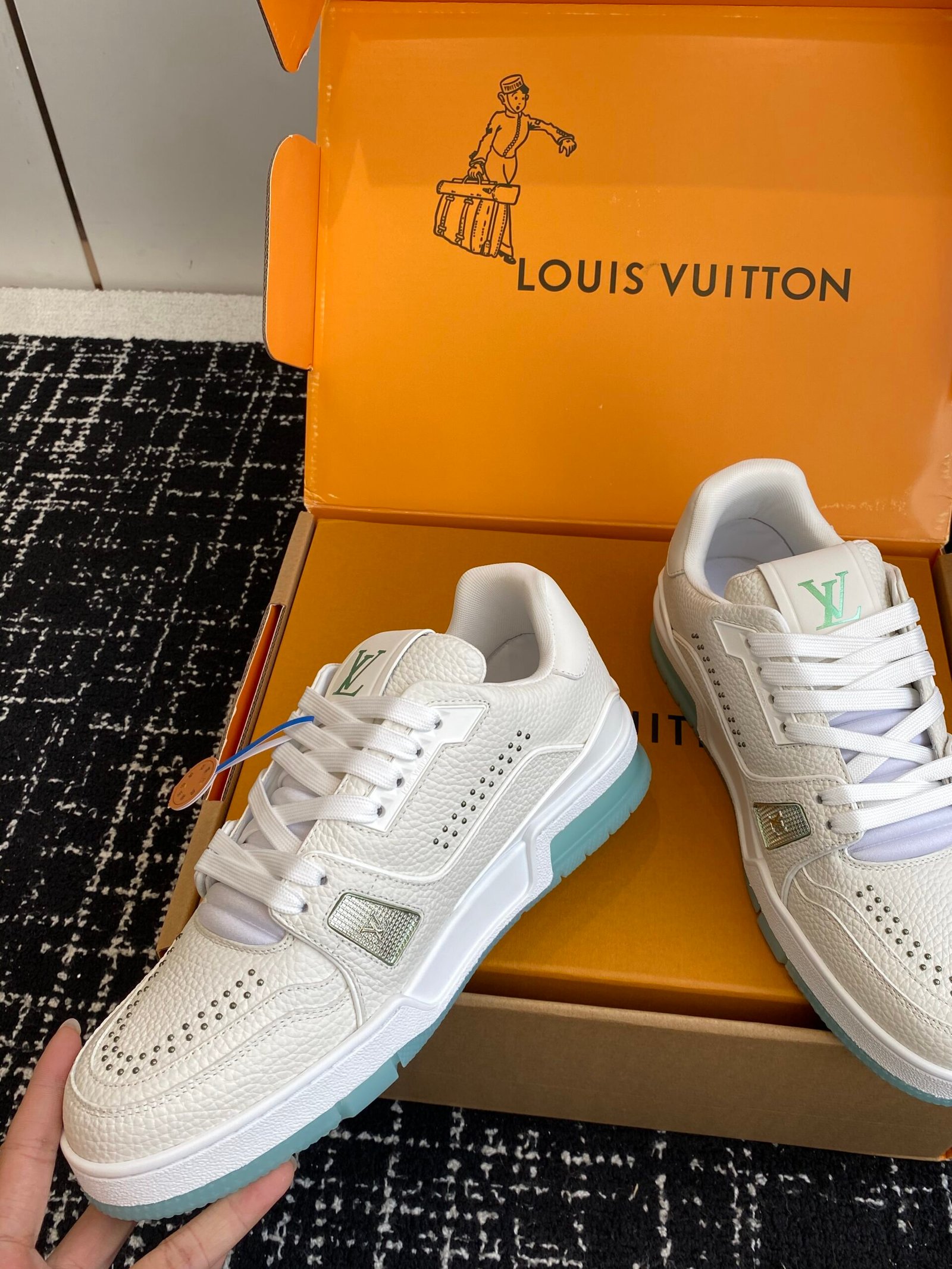 louis vuitton lv trainer sneakers mint groen