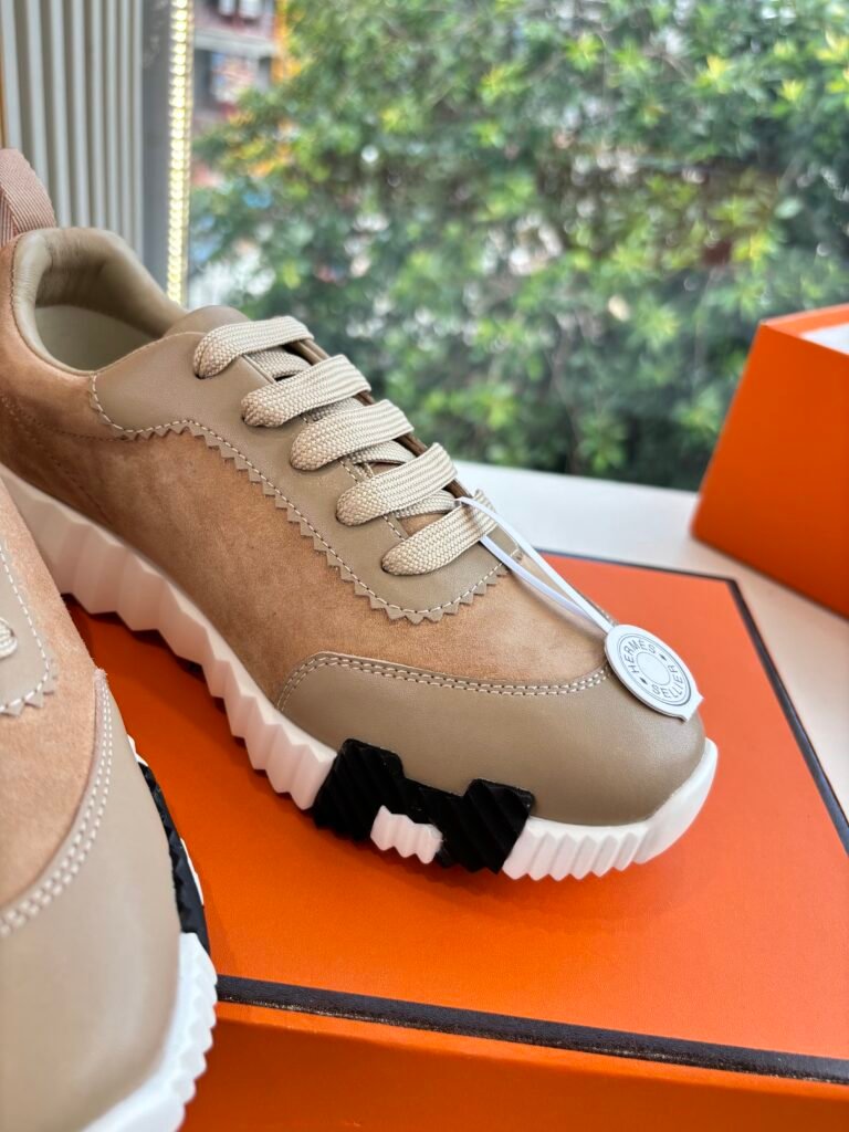 hermès bouncing sneakers grijs suede (copy)