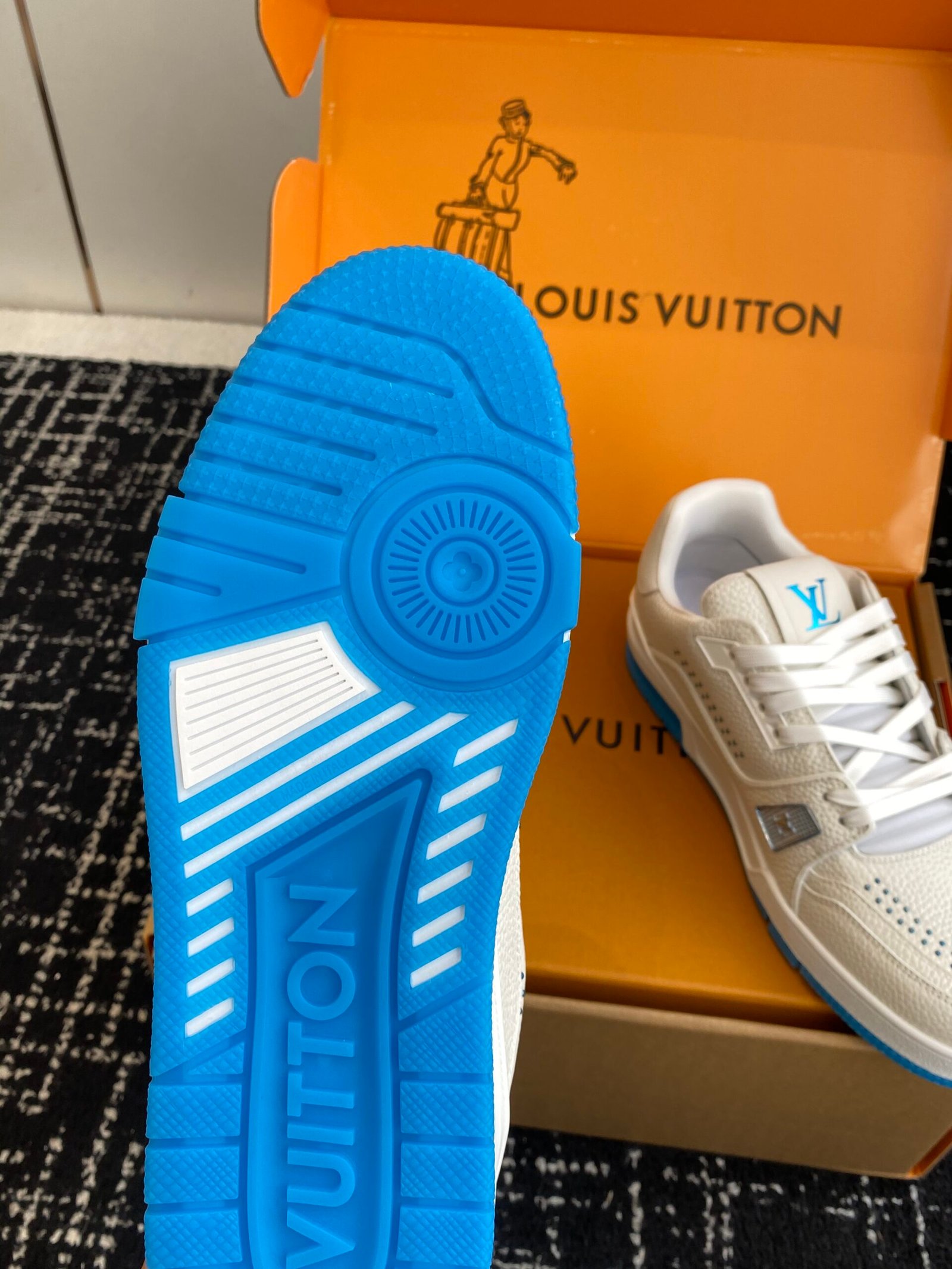 louis vuitton lv trainer sneakers mint groen