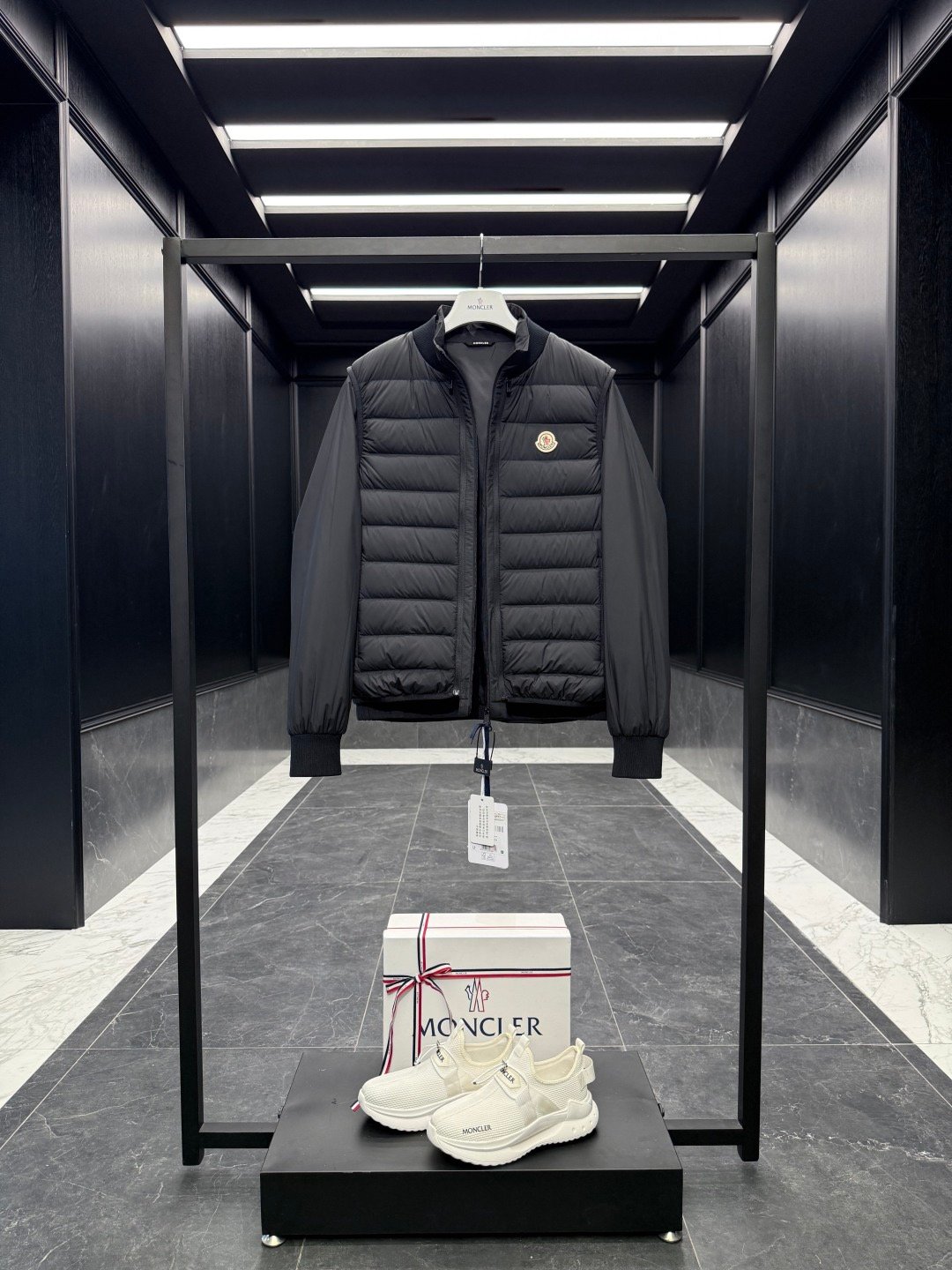 moncler vioz quilted down bomber jacket (copy)