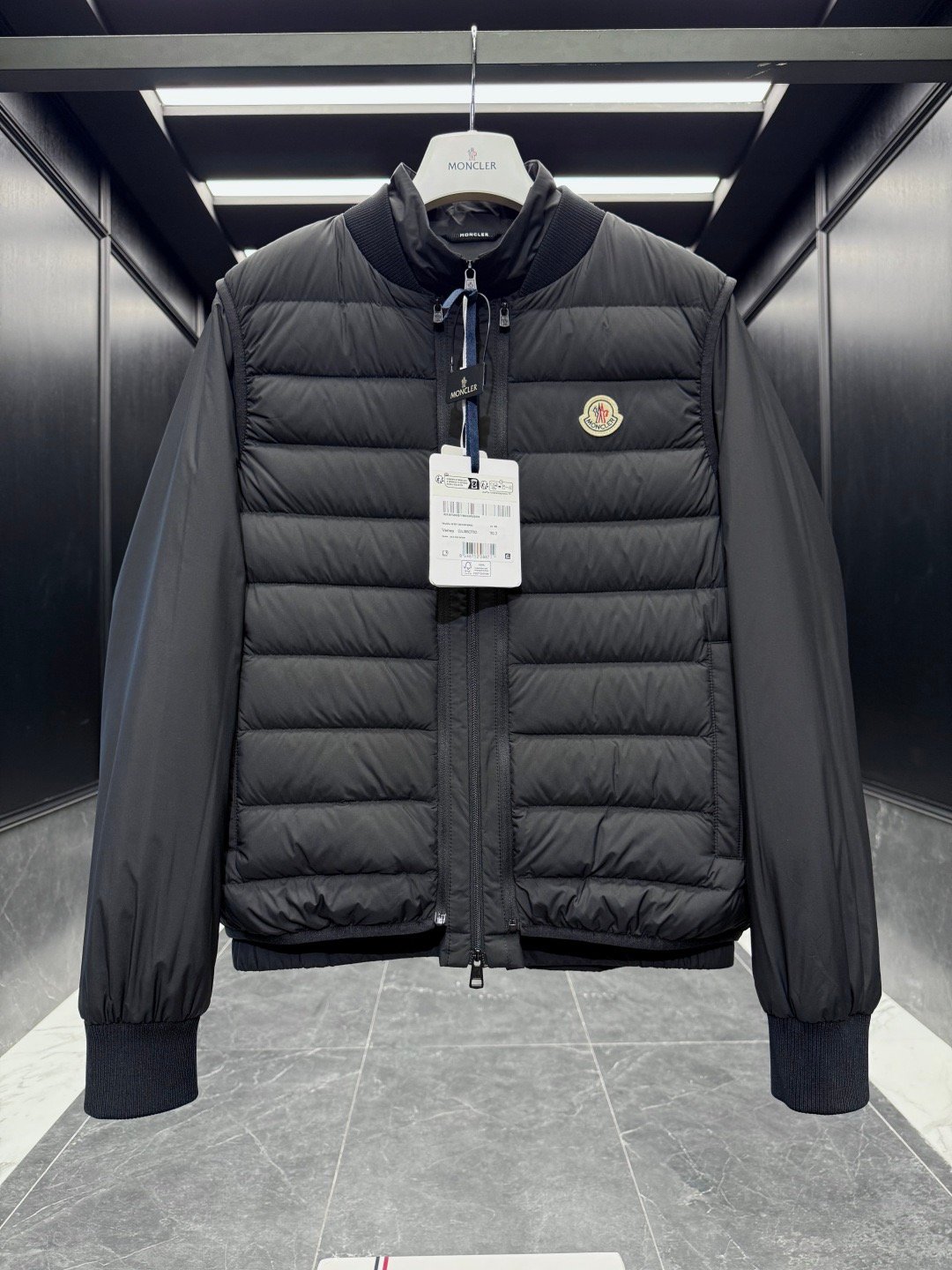 moncler vioz quilted down bomber jacket (copy)
