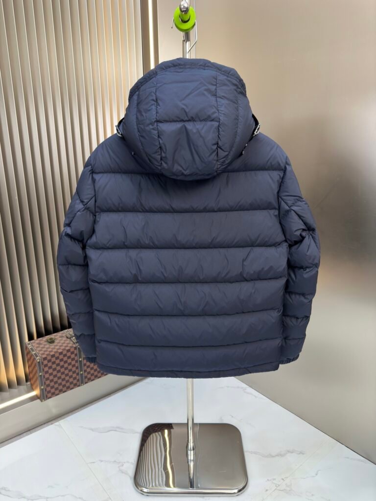 gucci pufferjacket (copy)