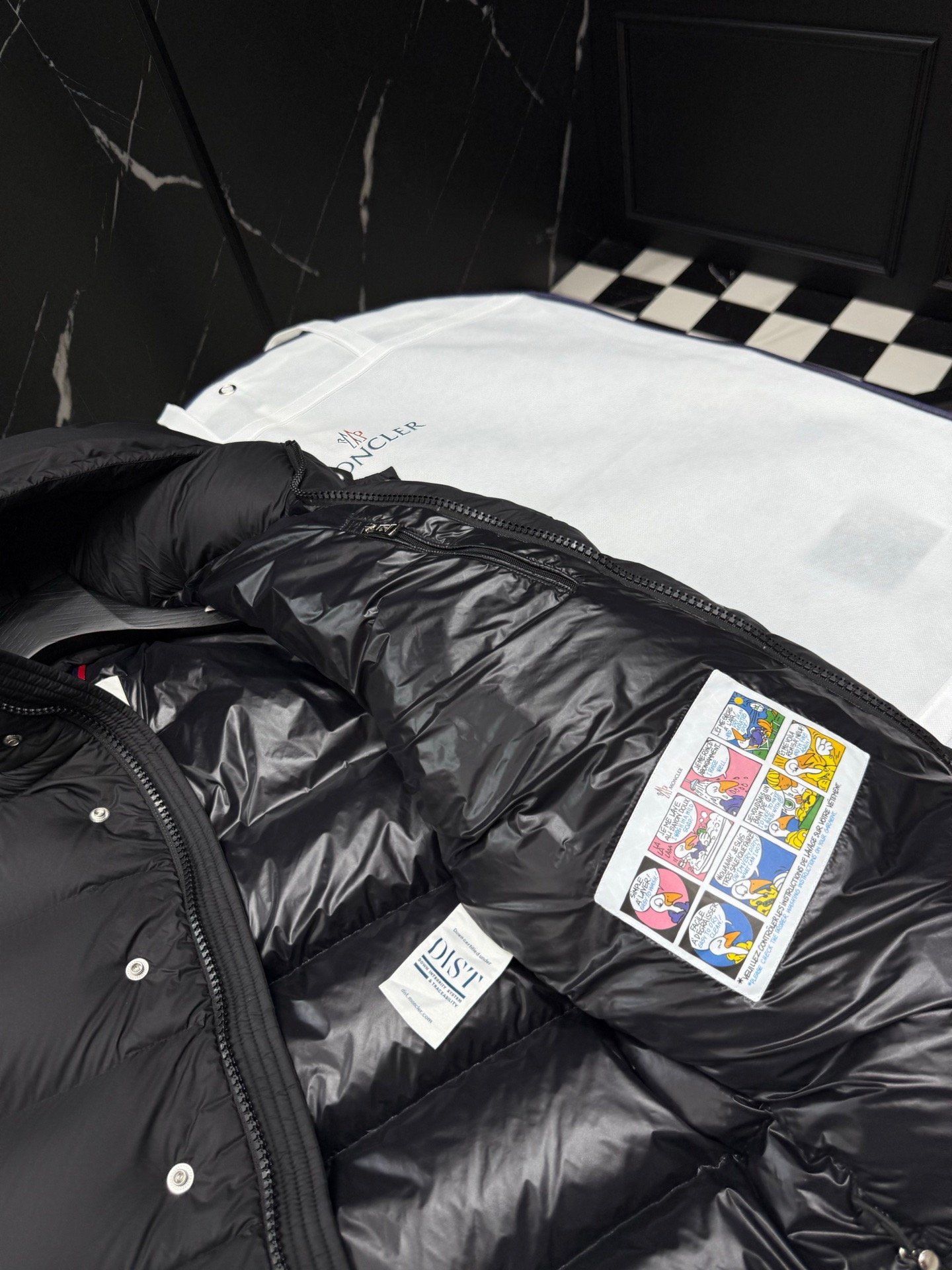 moncler vezere hooded down jacket