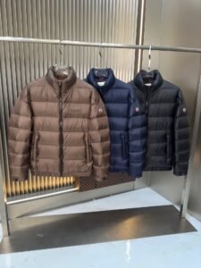 Gucci short down jacket
