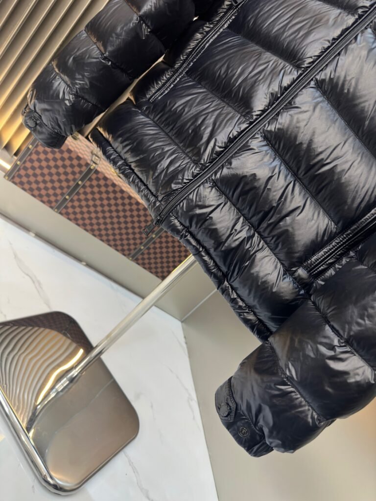 gucci short down jacket (copy)