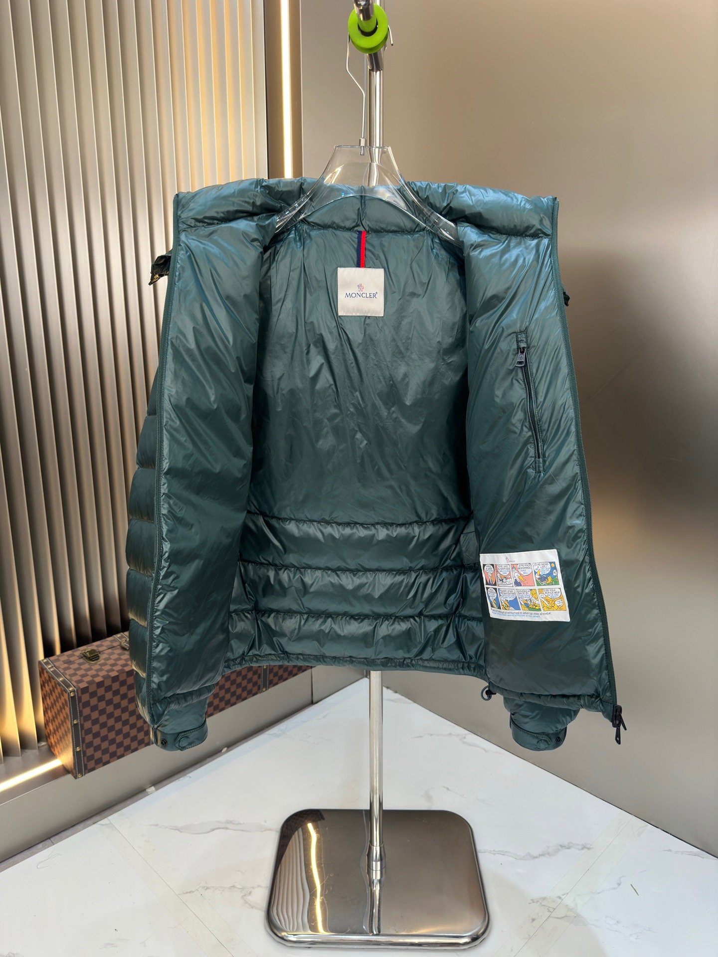 gucci short down jacket (copy)