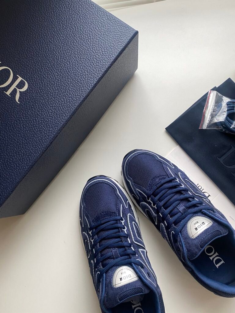 dior 30 navy blauw