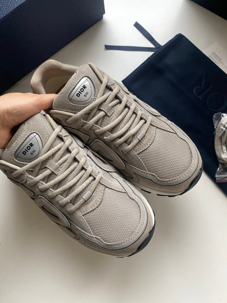 dior b30 wit (kopie)