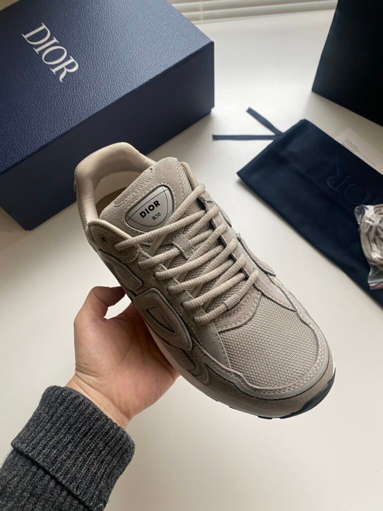 dior b30 wit (kopie)