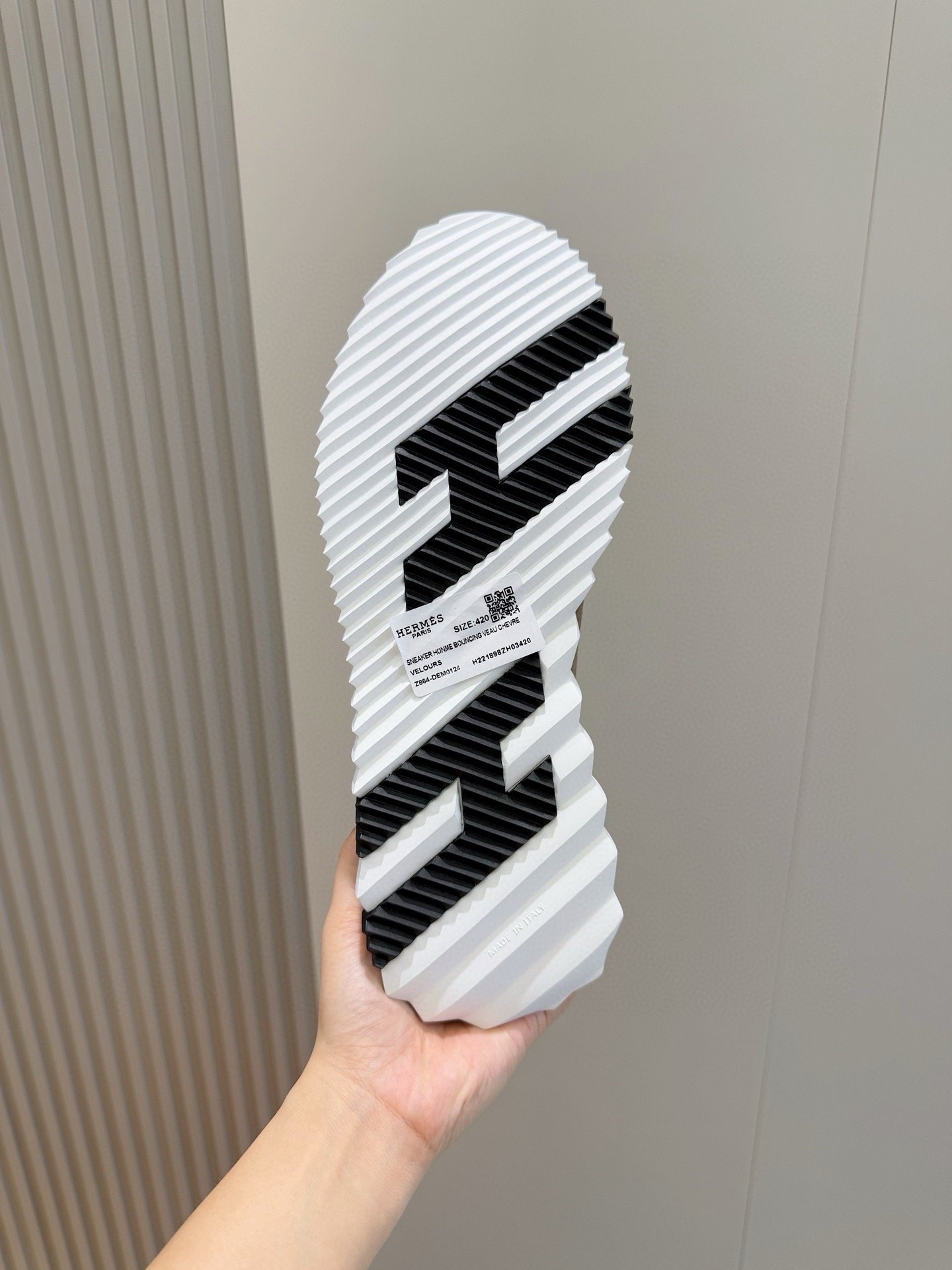 hermès bouncing sneakers grijs suede (copy)