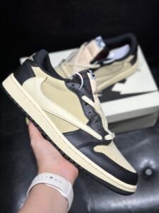 Travis Scott x Air Jordan 1 Low OG "Pale Vanilla"
