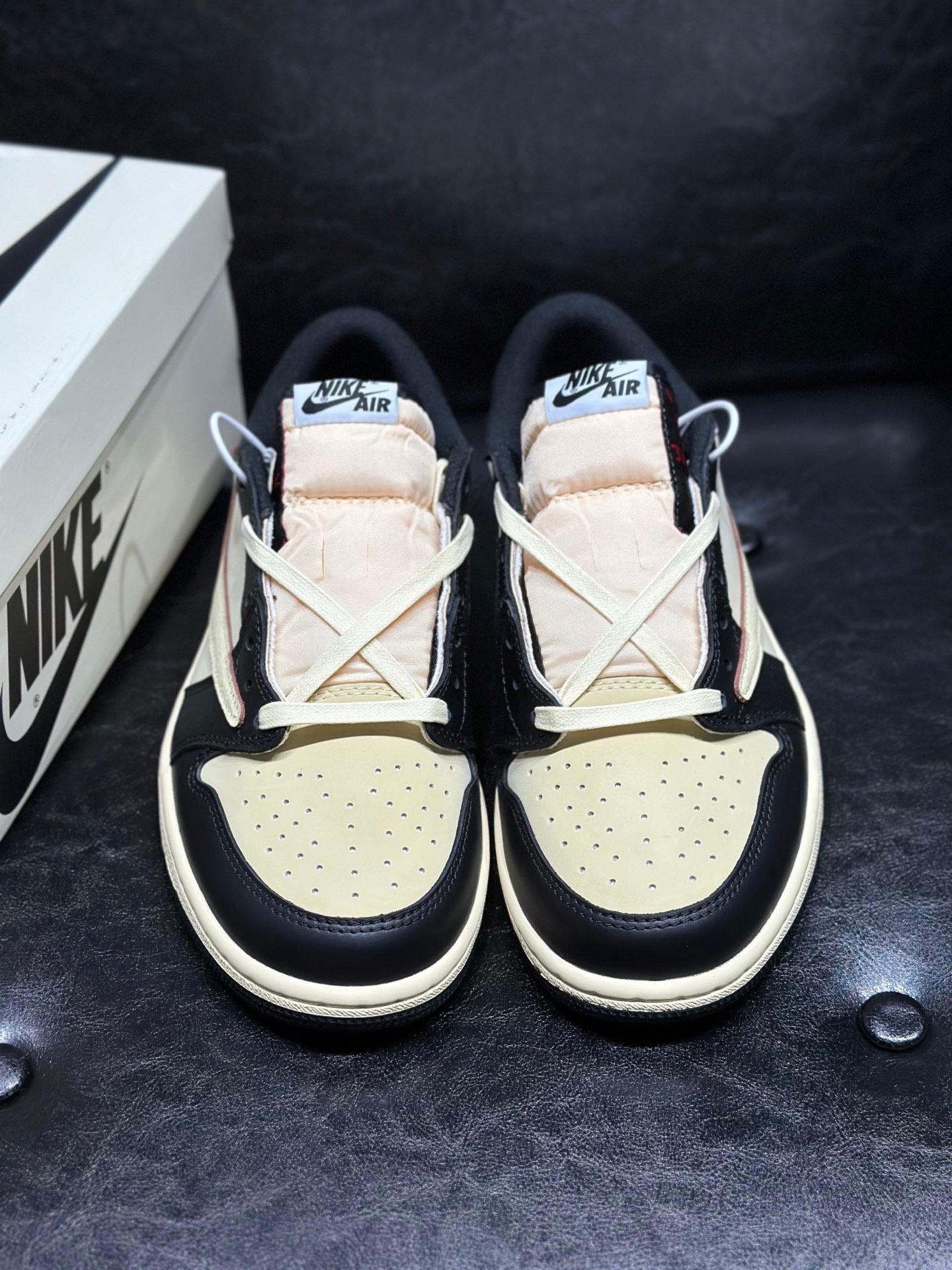 travis scott x air jordan 1 low og "pale vanilla"