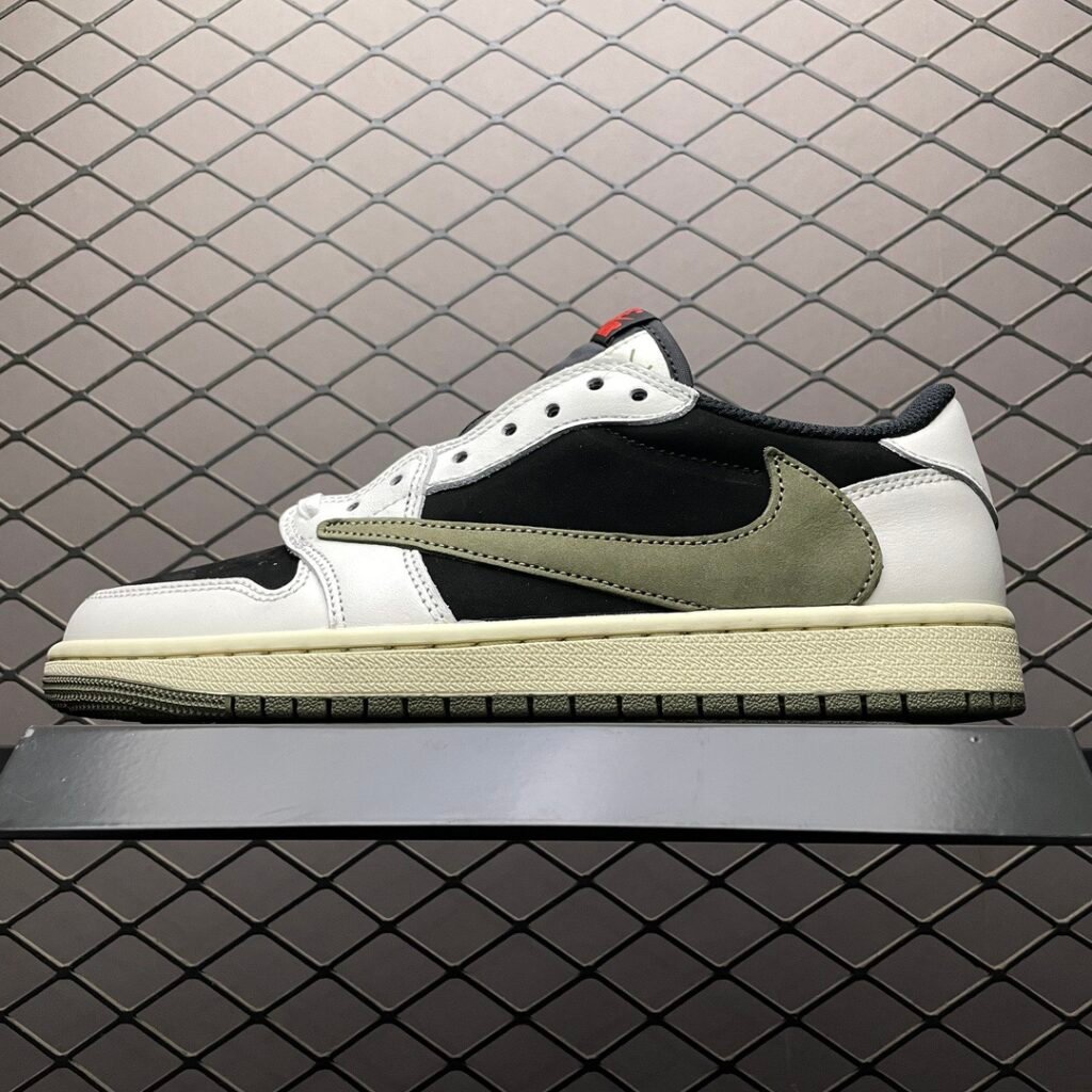 travis scott x air jordan 1 low og 'black phantom' (copy)