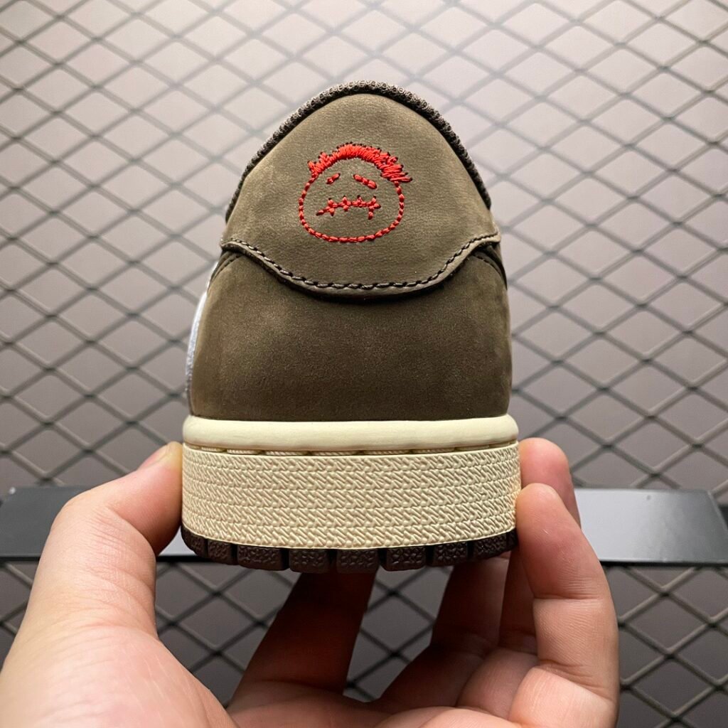 travis scott x air jordan 1 low og "mocha"