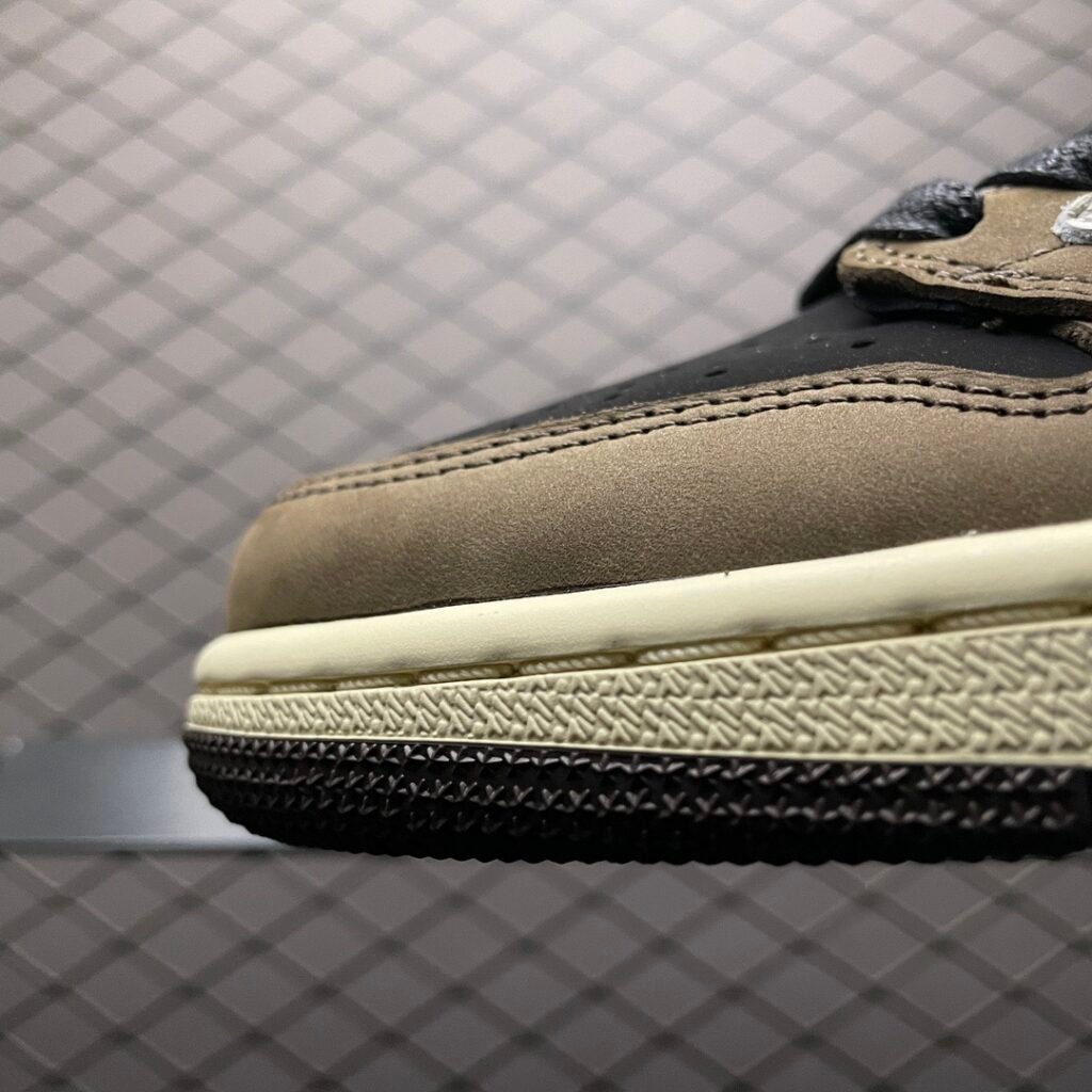travis scott x air jordan 1 low og "mocha"