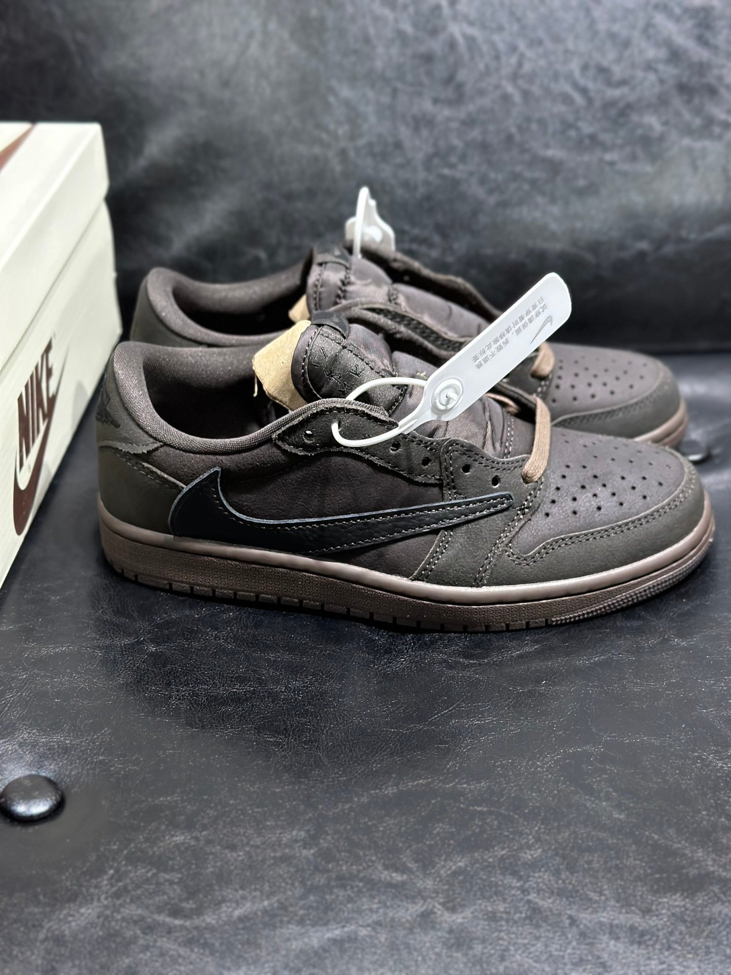 travis scott x air jordan 1 low og sp "velvet brown"
