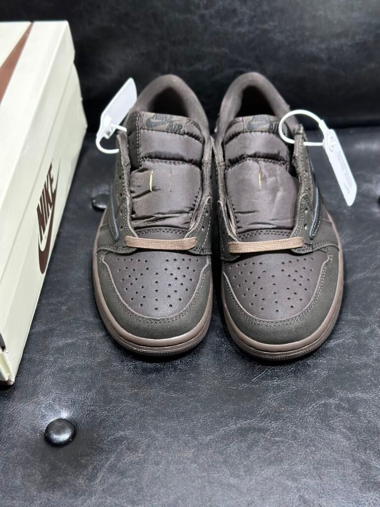 travis scott x air jordan 1 low og sp "velvet brown"