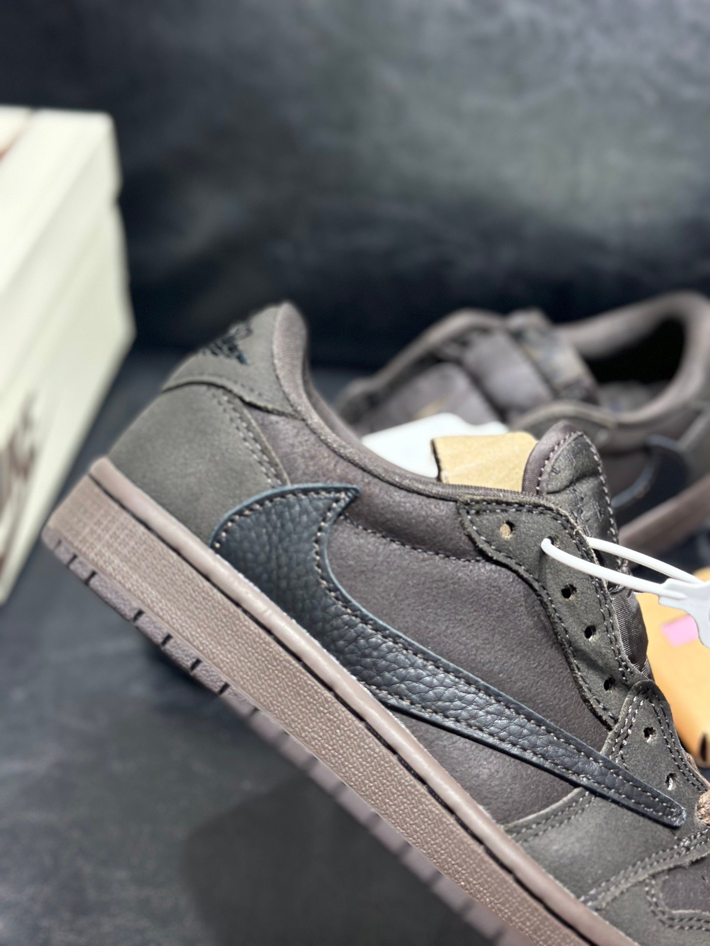 travis scott x air jordan 1 low og sp "velvet brown"