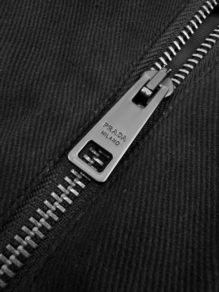 prada denim hooded jacket zwart cotton