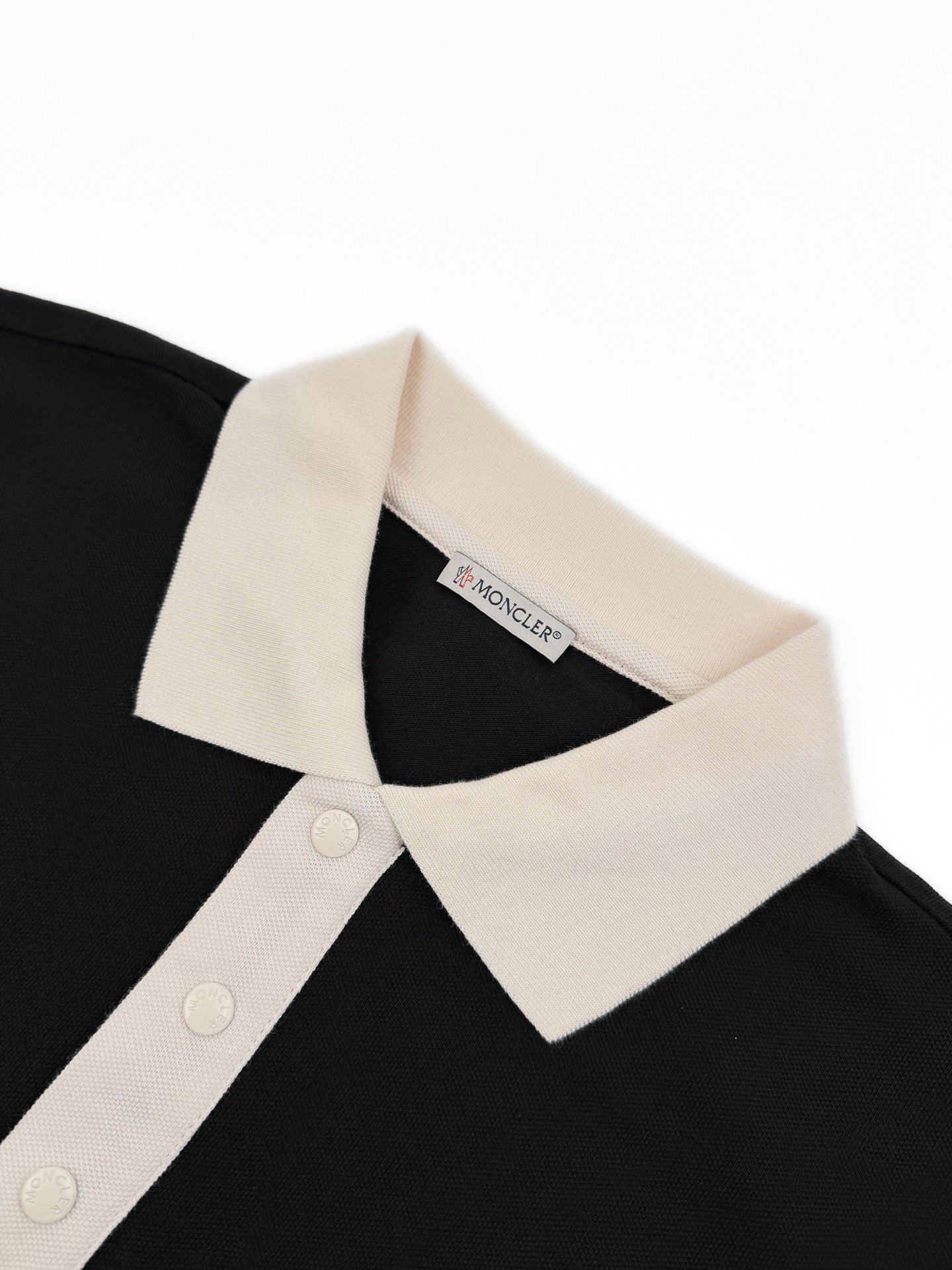 moncler archivo t shirt zwart (copy)