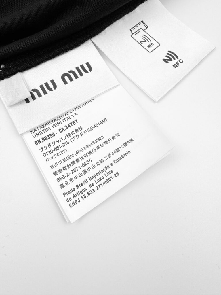 miu miu blauwe shirt