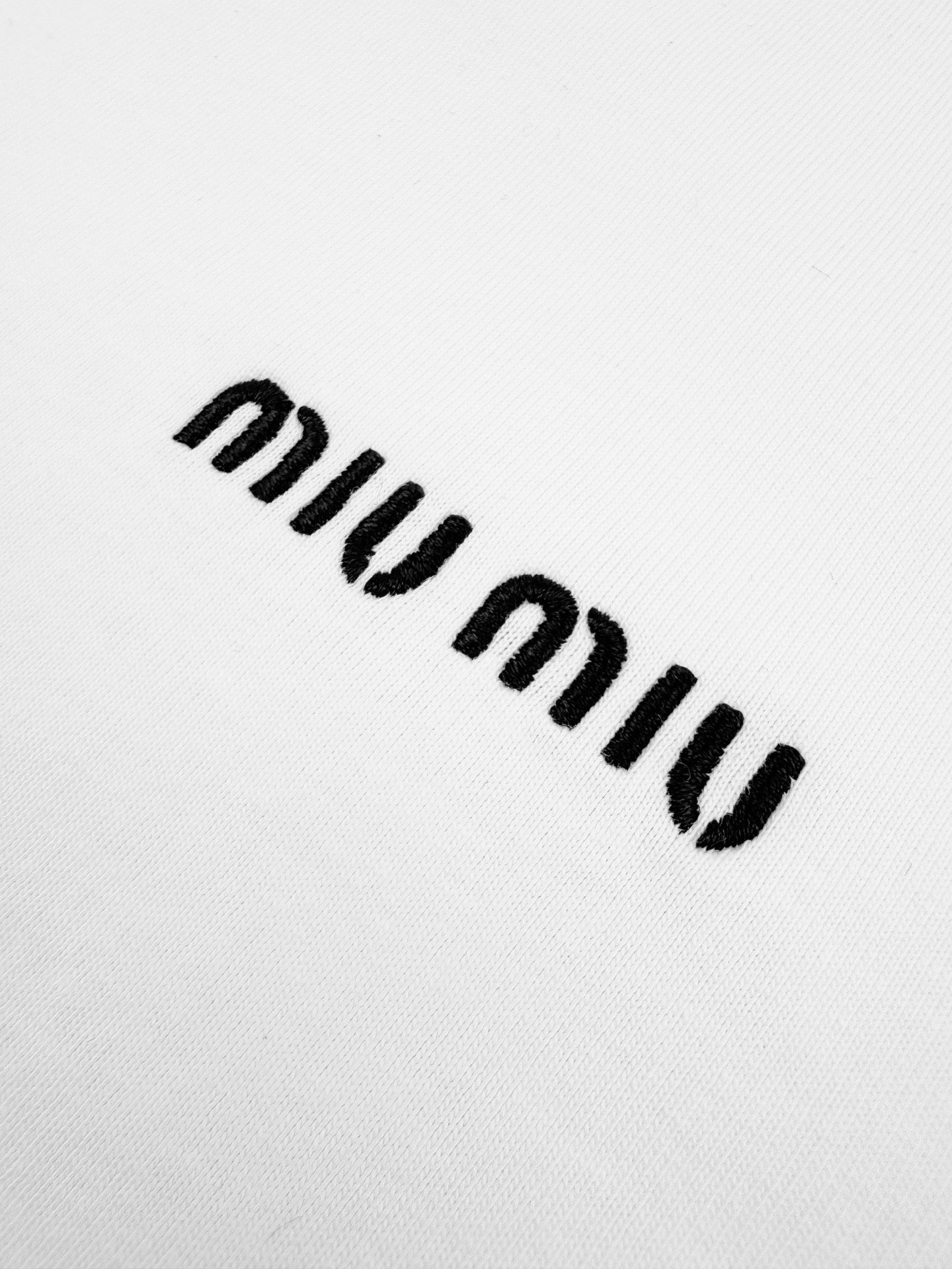 fendi t shirt zip zwart (copy)