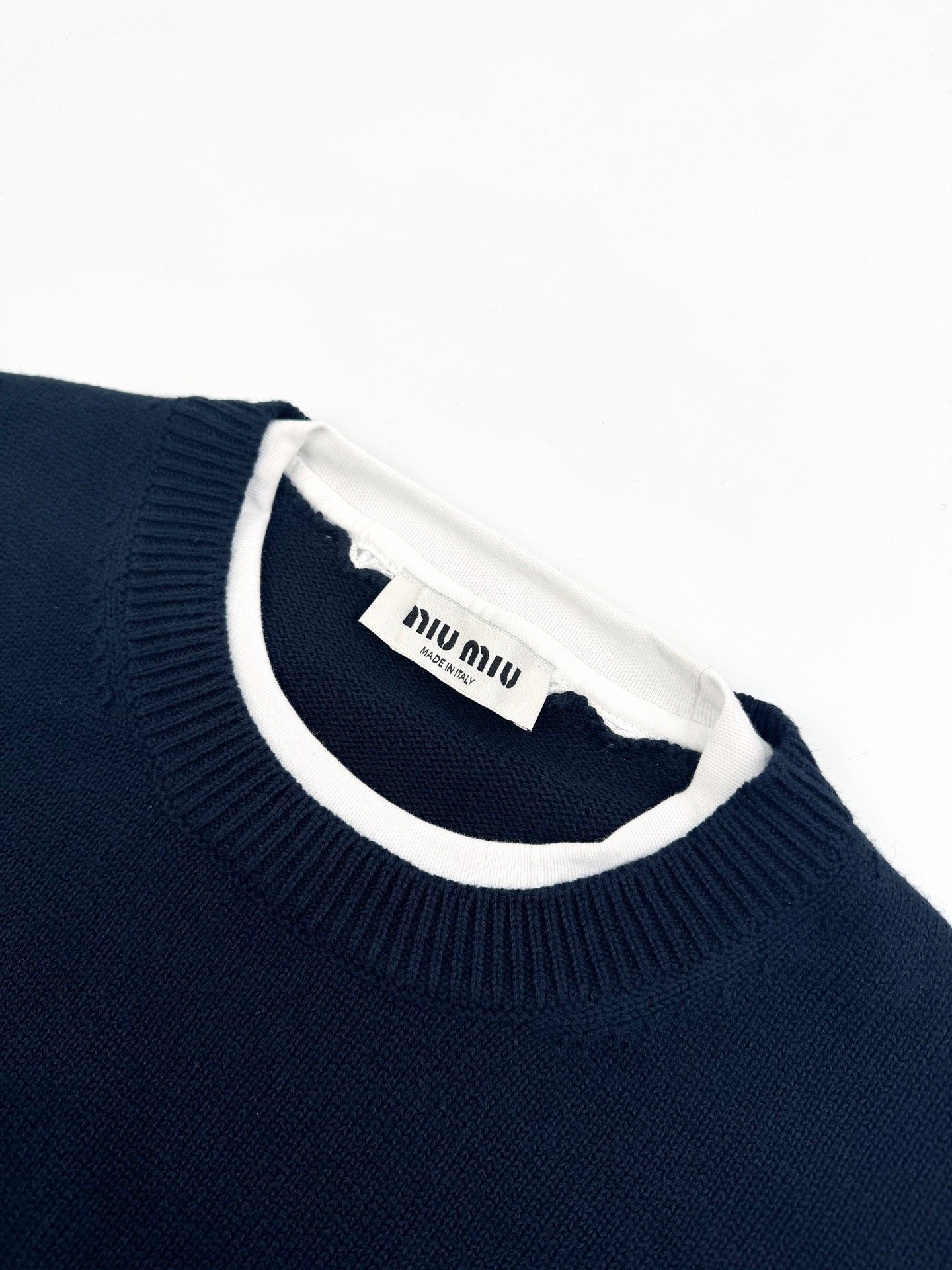 fendi t shirt zip zwart (copy)