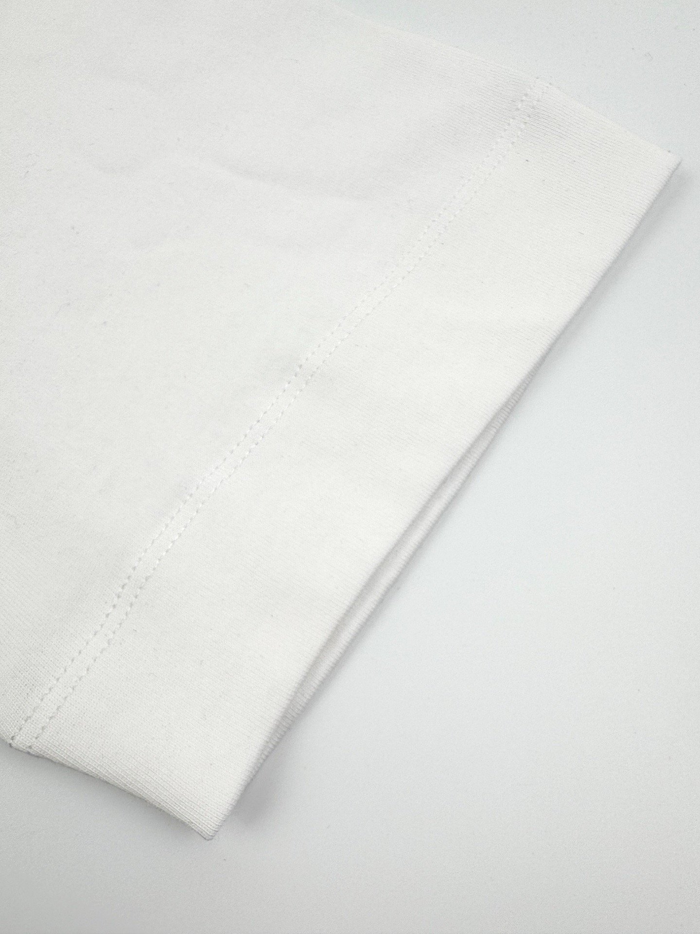 prada logo embroided t shirt zwart (copy)