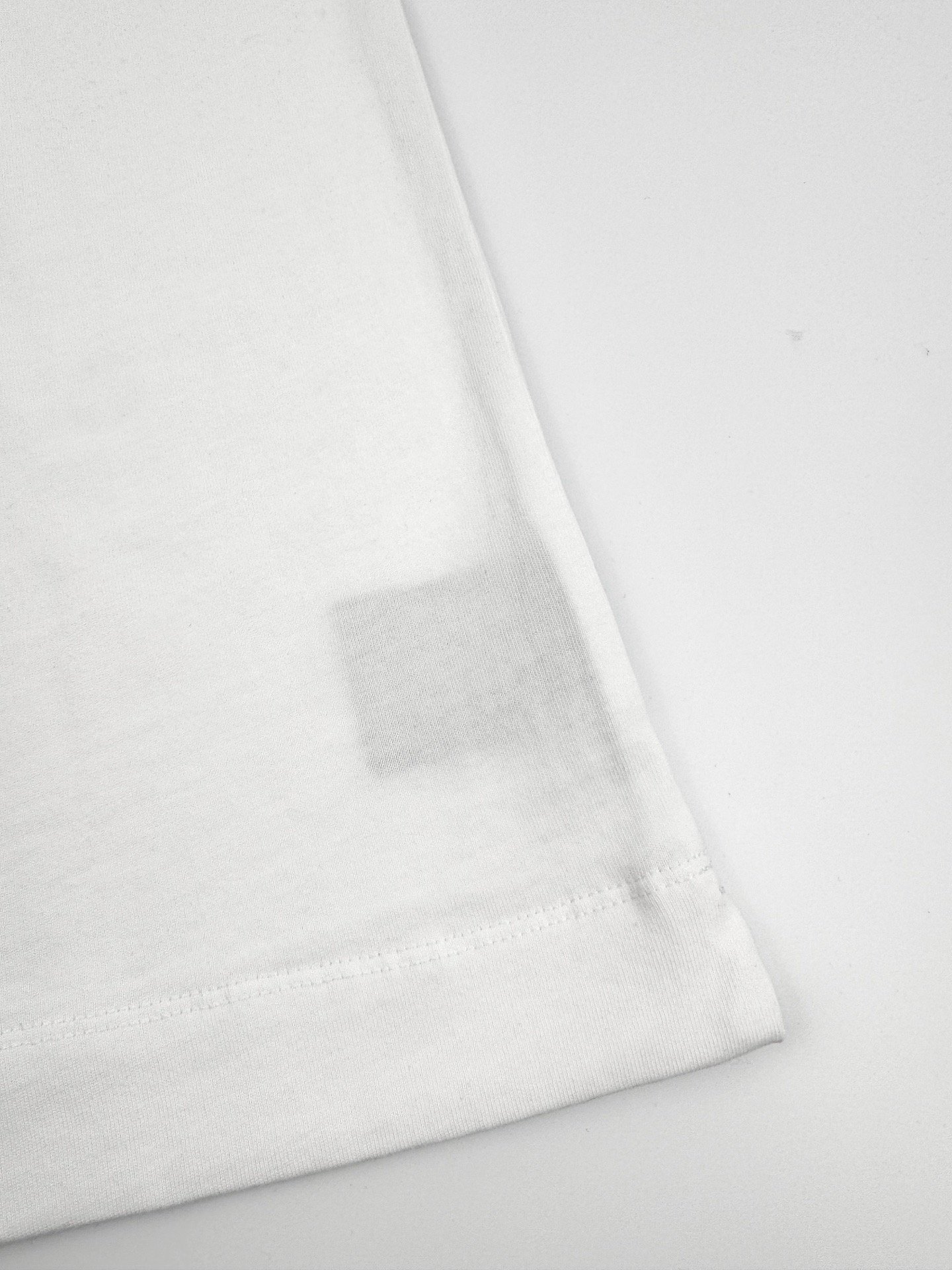 prada logo embroided t shirt zwart (copy)