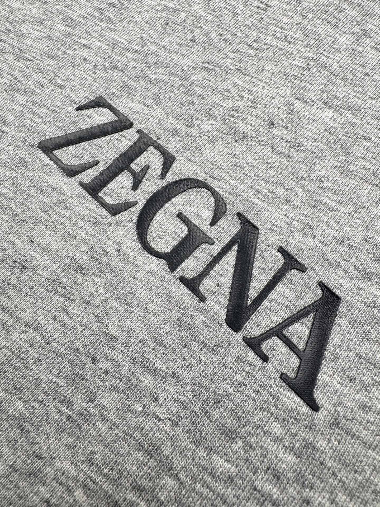 prada logo embroided t shirt zwart (copy)