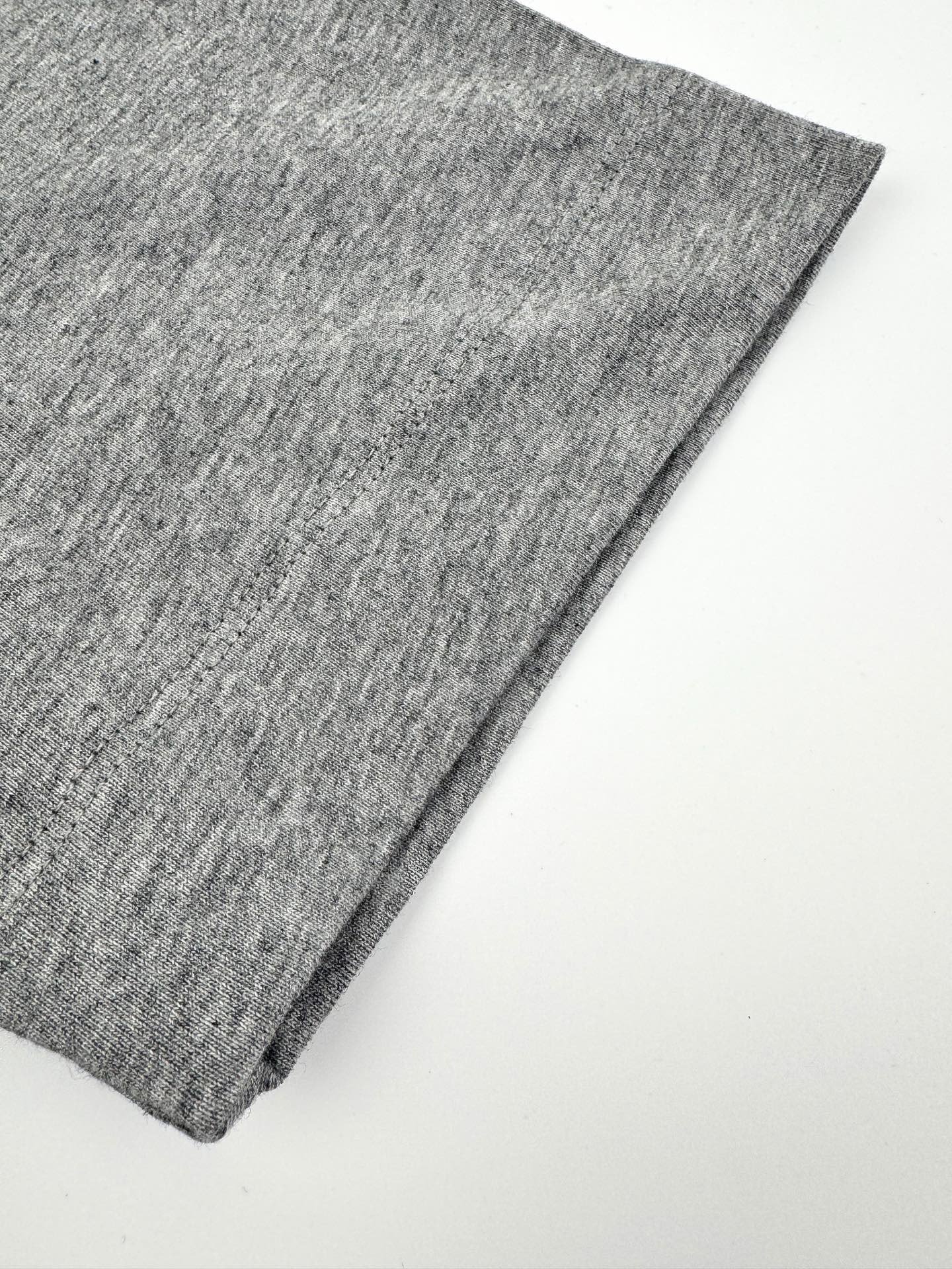 prada logo embroided t shirt zwart (copy)