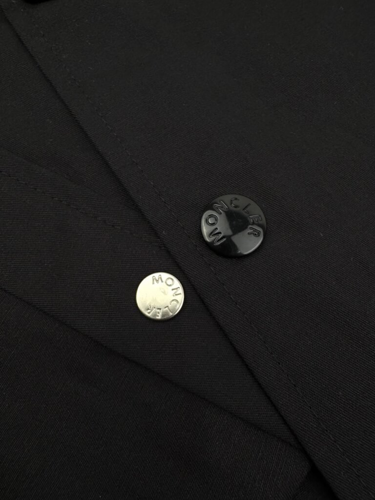 moncler polo piqué met geborduurd logo zwart (copy)