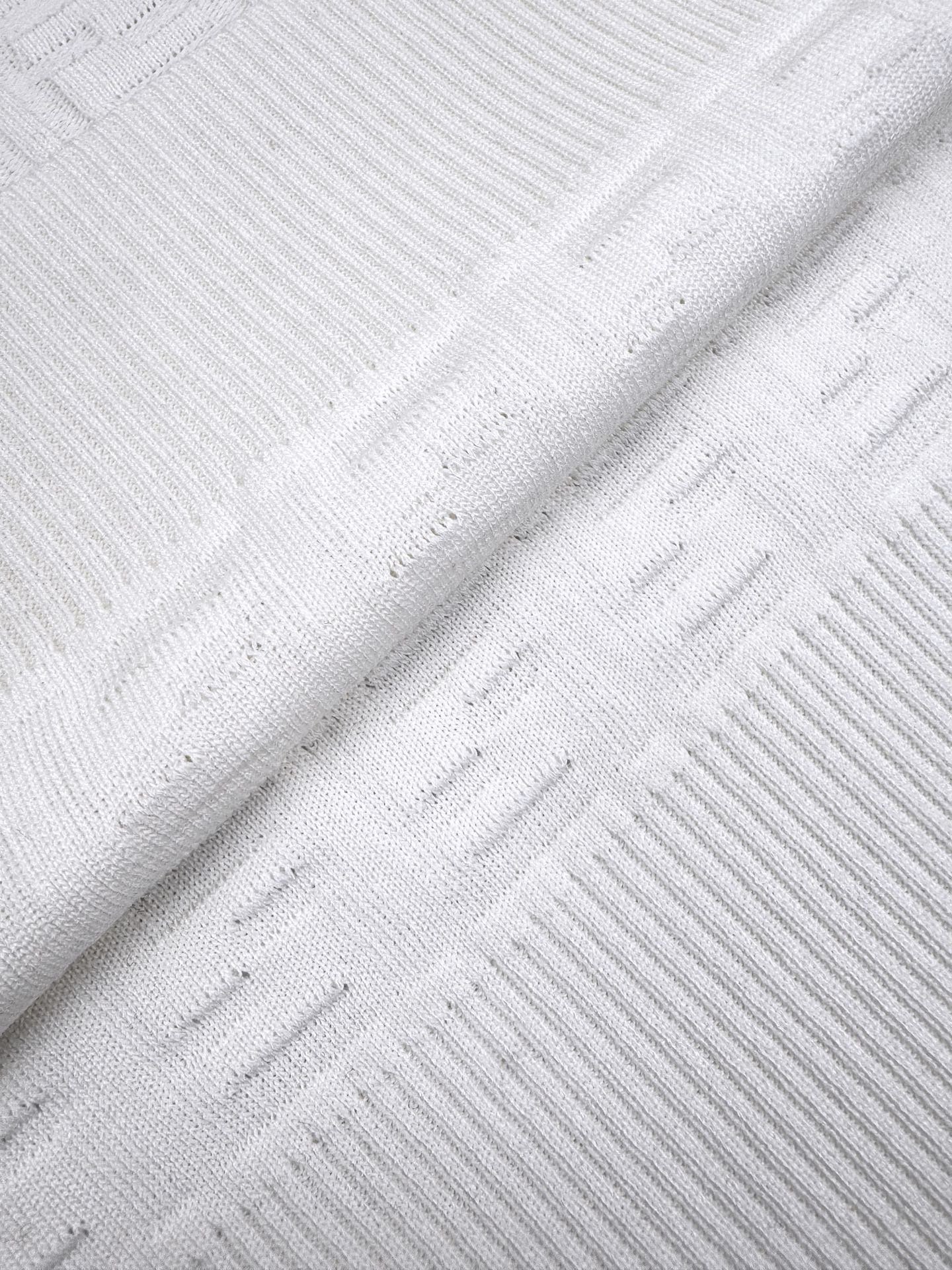 fendi motief t shirt zwart (copy)