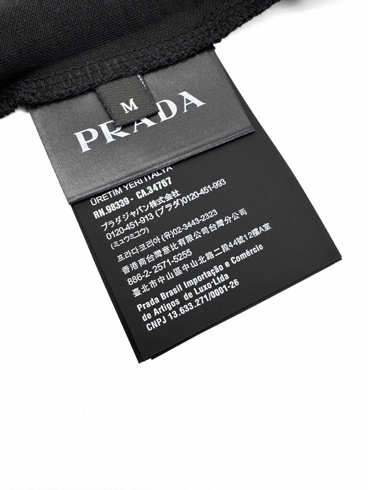 fendi motief t shirt zwart (copy)