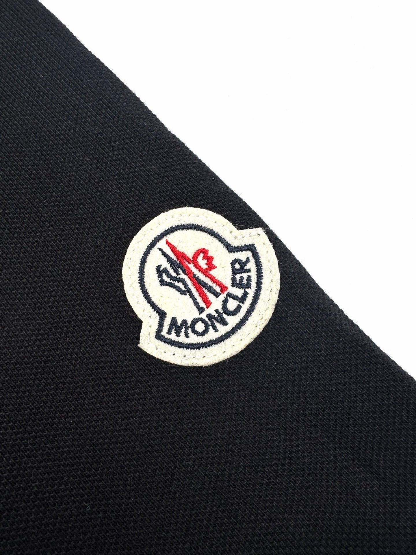 fendi motief t shirt zwart (copy)