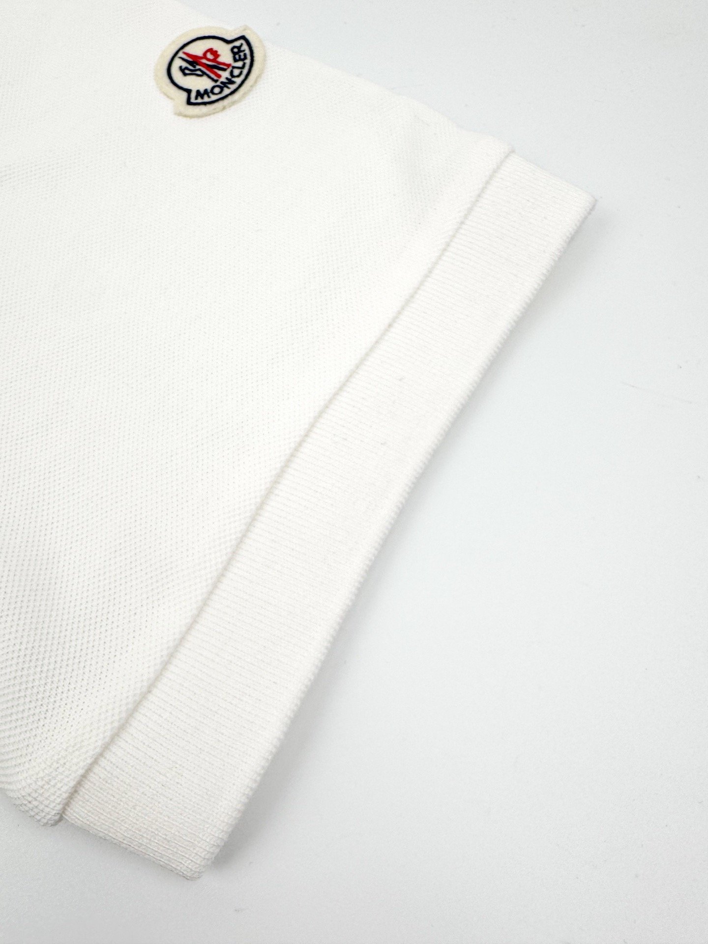 fendi motief t shirt zwart (copy)