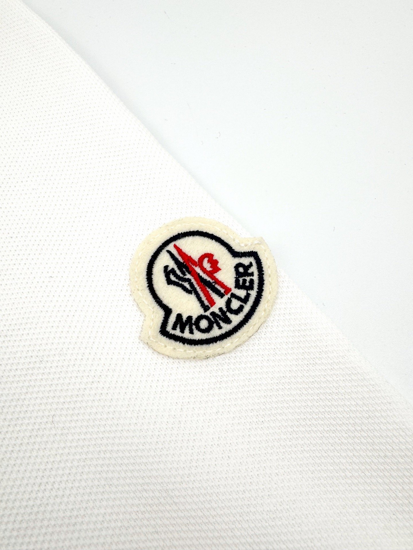 fendi motief t shirt zwart (copy)