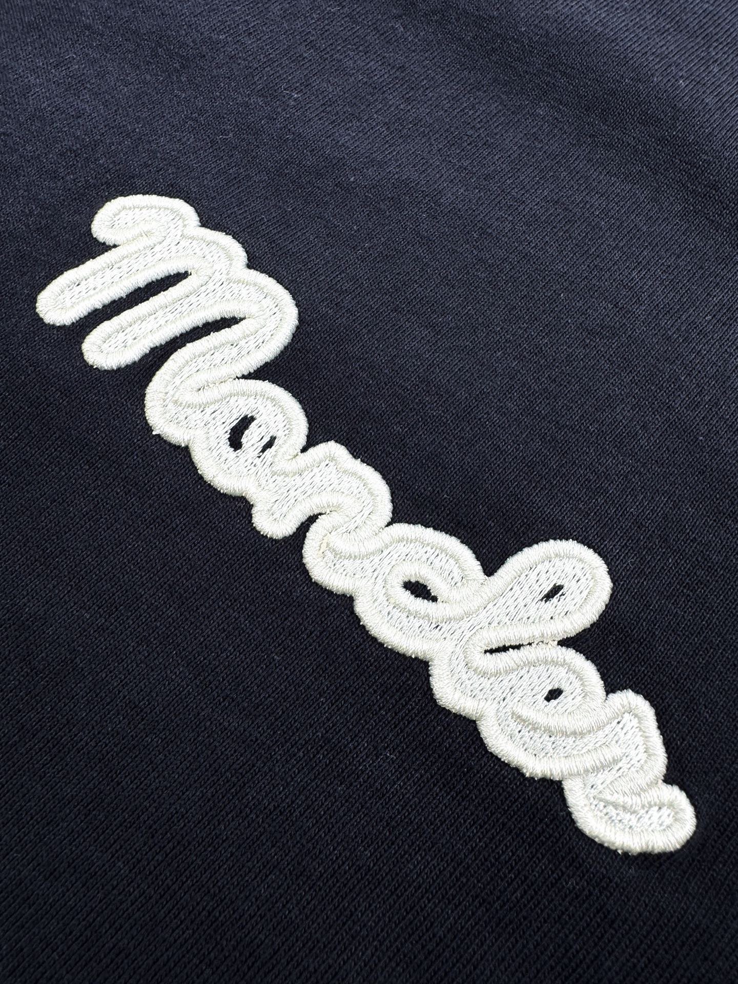 fendi motief t shirt zwart (copy)