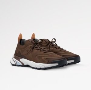 Louis Vuitton Runner Tatic sneakers bruin