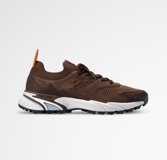 louis vuitton runner tatic sneakers beige (copy)