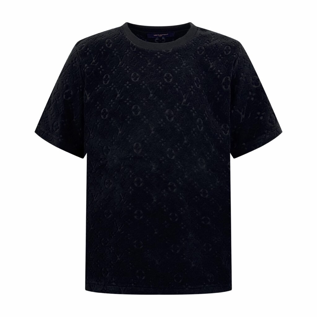 embossed louis vuitton t shirt rood (copy)