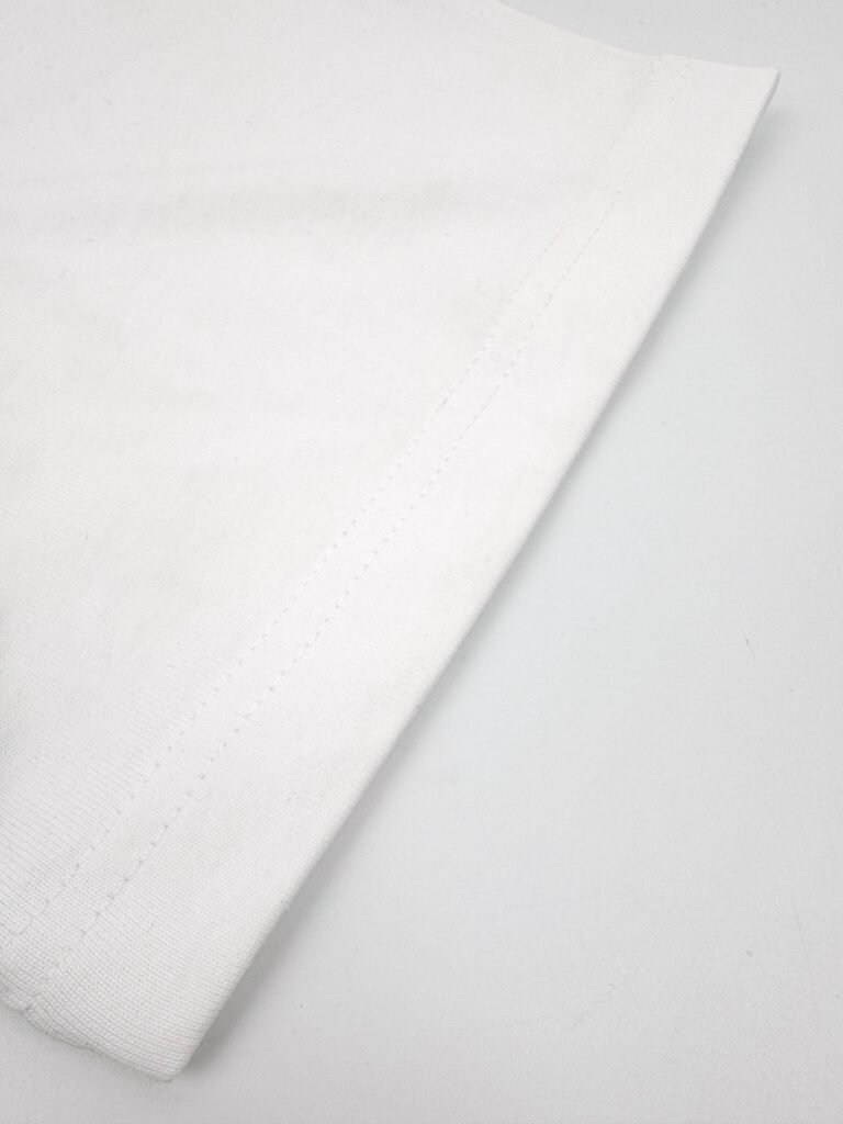embossed louis vuitton t shirt zwart (copy)