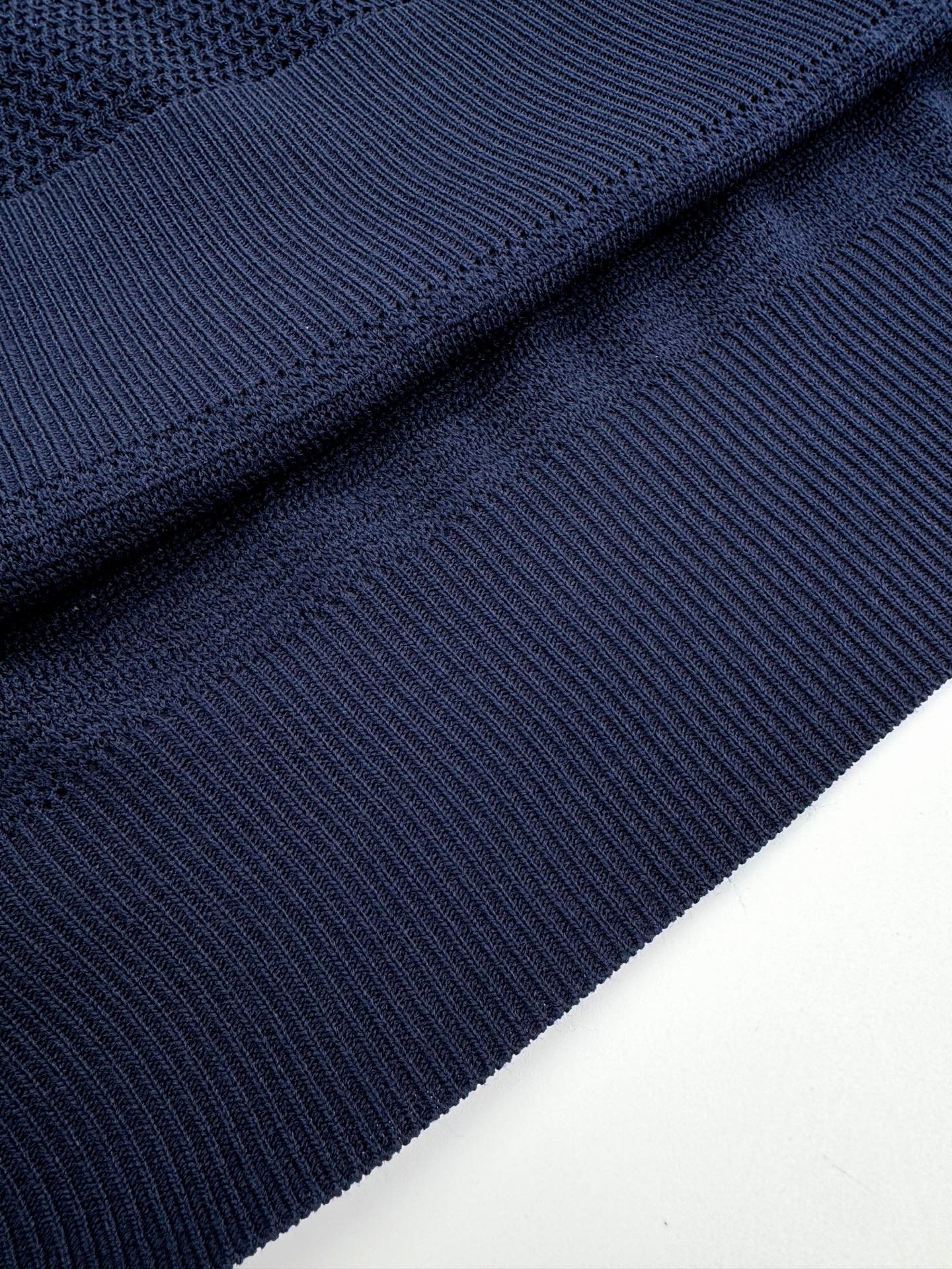 prada short sleeve t shirt blauw