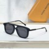 louis vuitton legacy round zwart