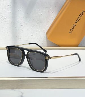 louis vuitton legacy round zwart