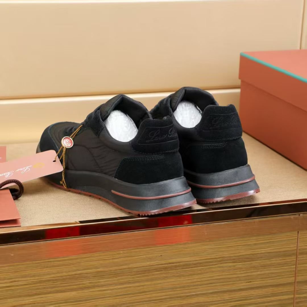 louis vuitton runner tatic sneakers kaki (copy)