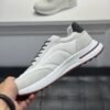 louis vuitton runner tatic sneakers kaki (copy)